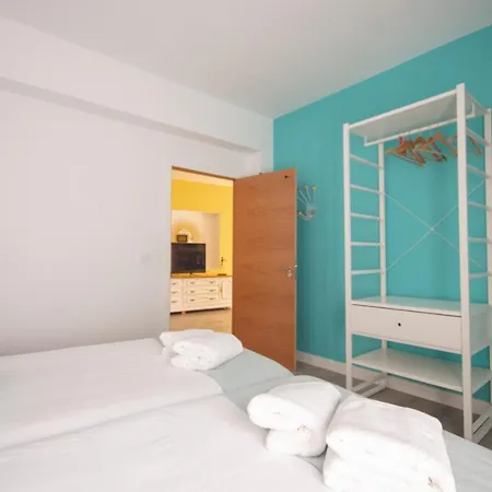 아파트 Coso De San Albin